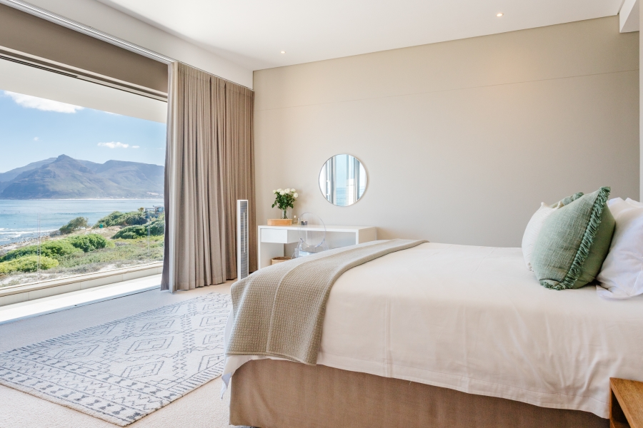 4 Bedroom Property for Sale in Kommetjie Western Cape